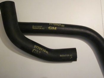 thumbnail image 2 of 1977-1979 Firebird Trans Am Upper Radiator Hose – 301 Engine – The Parts Place Inc. CS1549F 2 of 5